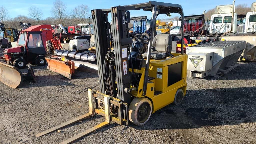 Cat fbc25n electric forklift