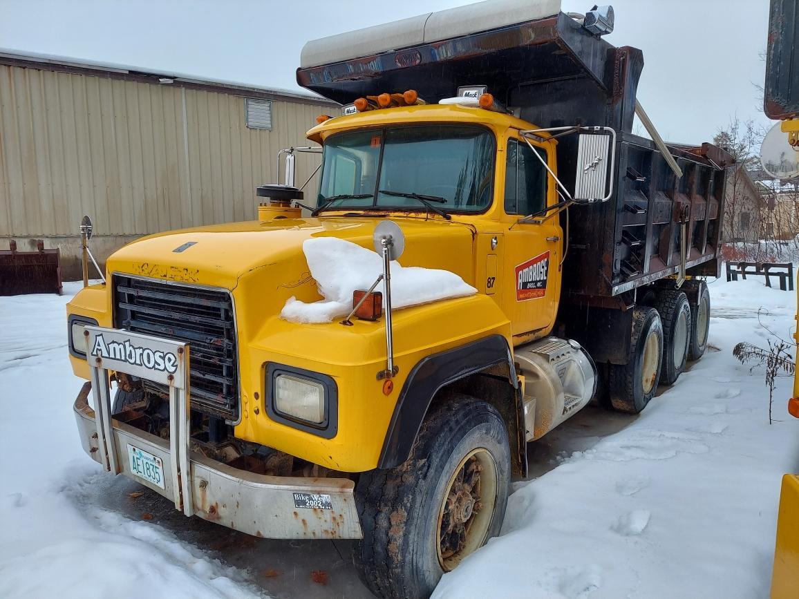 1995 Mack Rd688s Triaxle Dump Truck