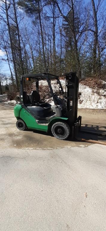 2014 Indoor/outdoor Komatsu Forklift