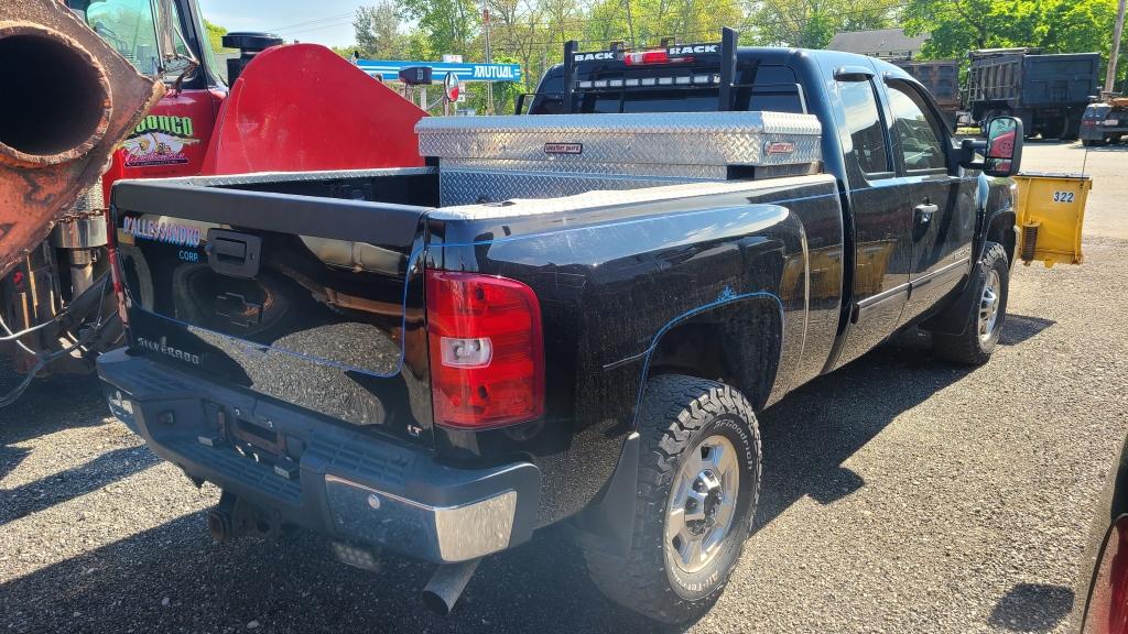 2013 gmc 2500 hd with plow