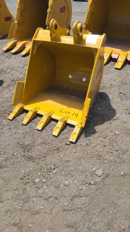 New Teran Cat 307 30" Bucket