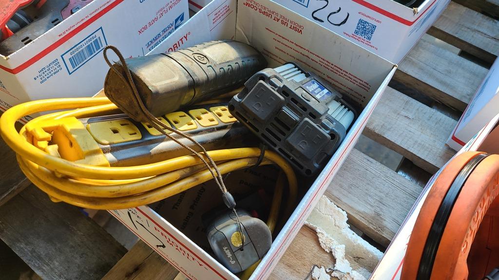 Box lot - inverter, power strip. Assorted