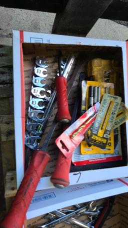 Lot - crows feat, snap on pry bars, drill bits,