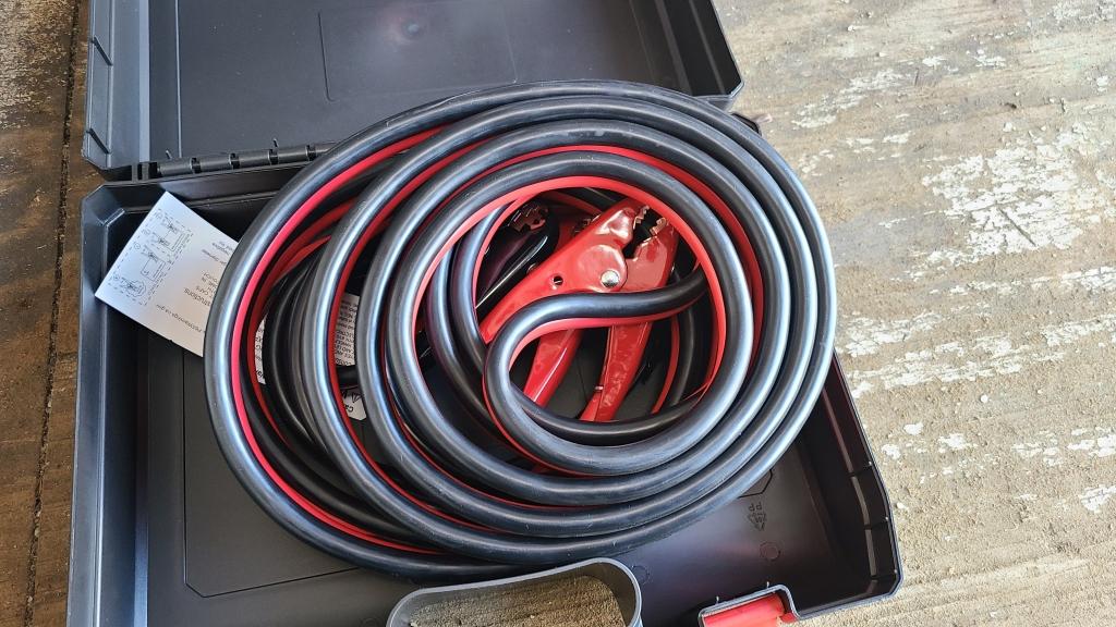 New HD 25 Ft Booster Cables