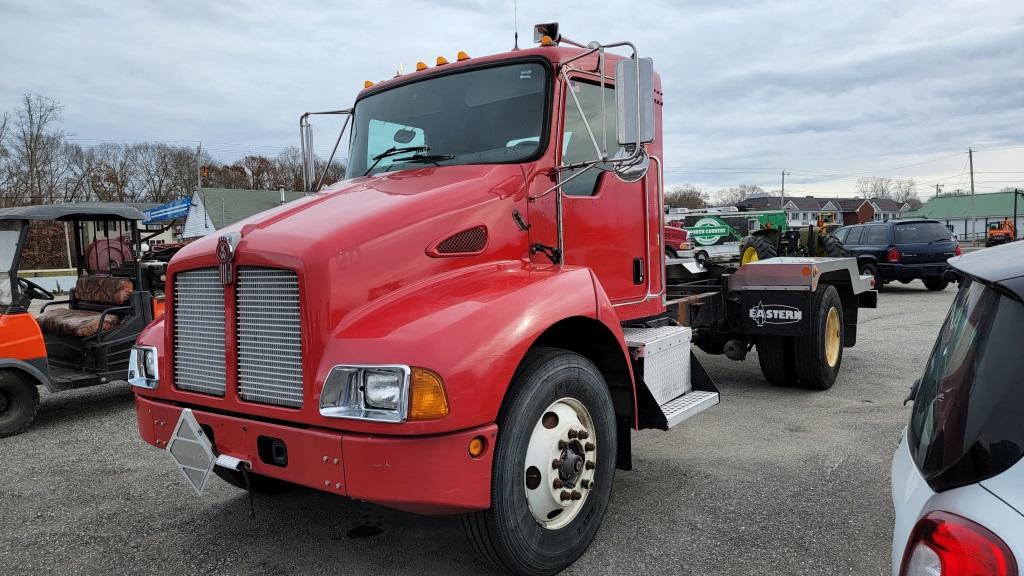 2004 Kenworth T300 Cab And Chassis