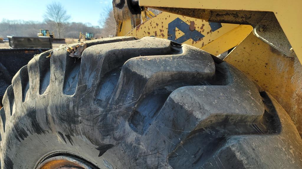 1985 CATERPILLAR 966D WHEEL LOADER