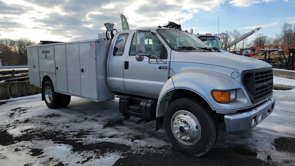 1999 Ford F650 Service Truck