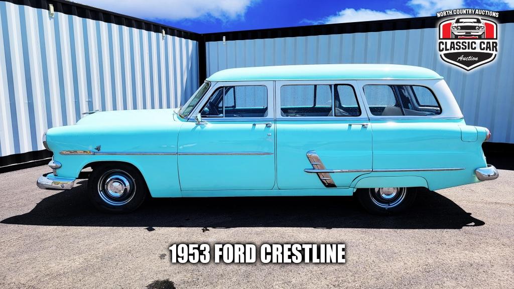 1953 Ford Crestline