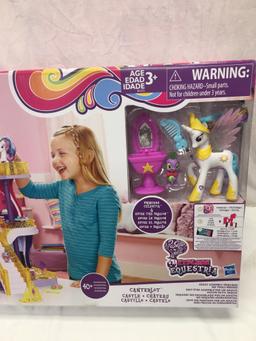 My Little Pony Friendship is Magic Canterlot Castle Explore Equestria