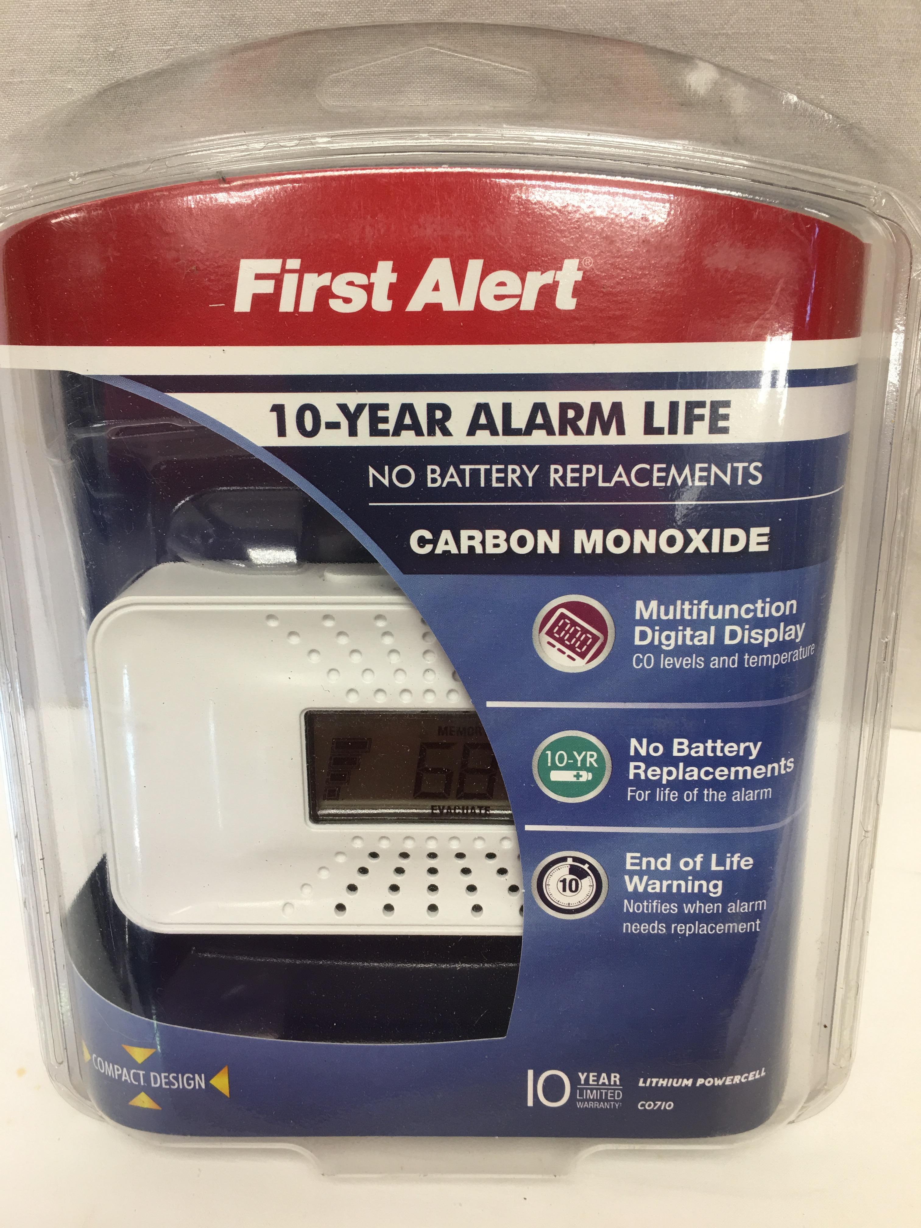 First Alert 10 Year Alarm Life Carbon Monoxide Detector