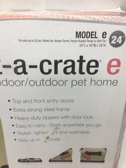 Pet Nation Model e Port a Crate/Indoor Outdoor Pet Home