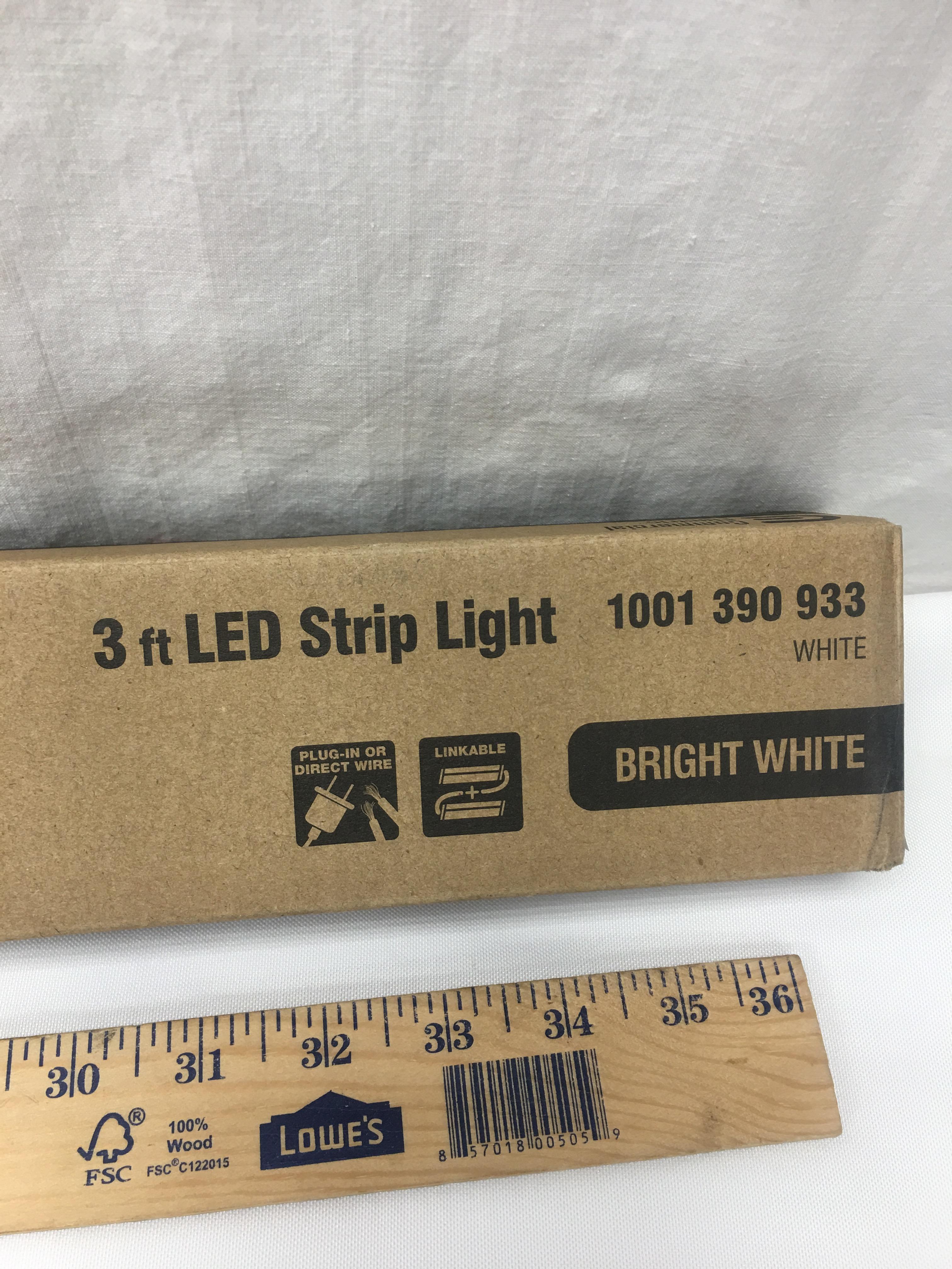 Commercial Electric 3 Foot LED Strip Light/Direct Wire or Plug In