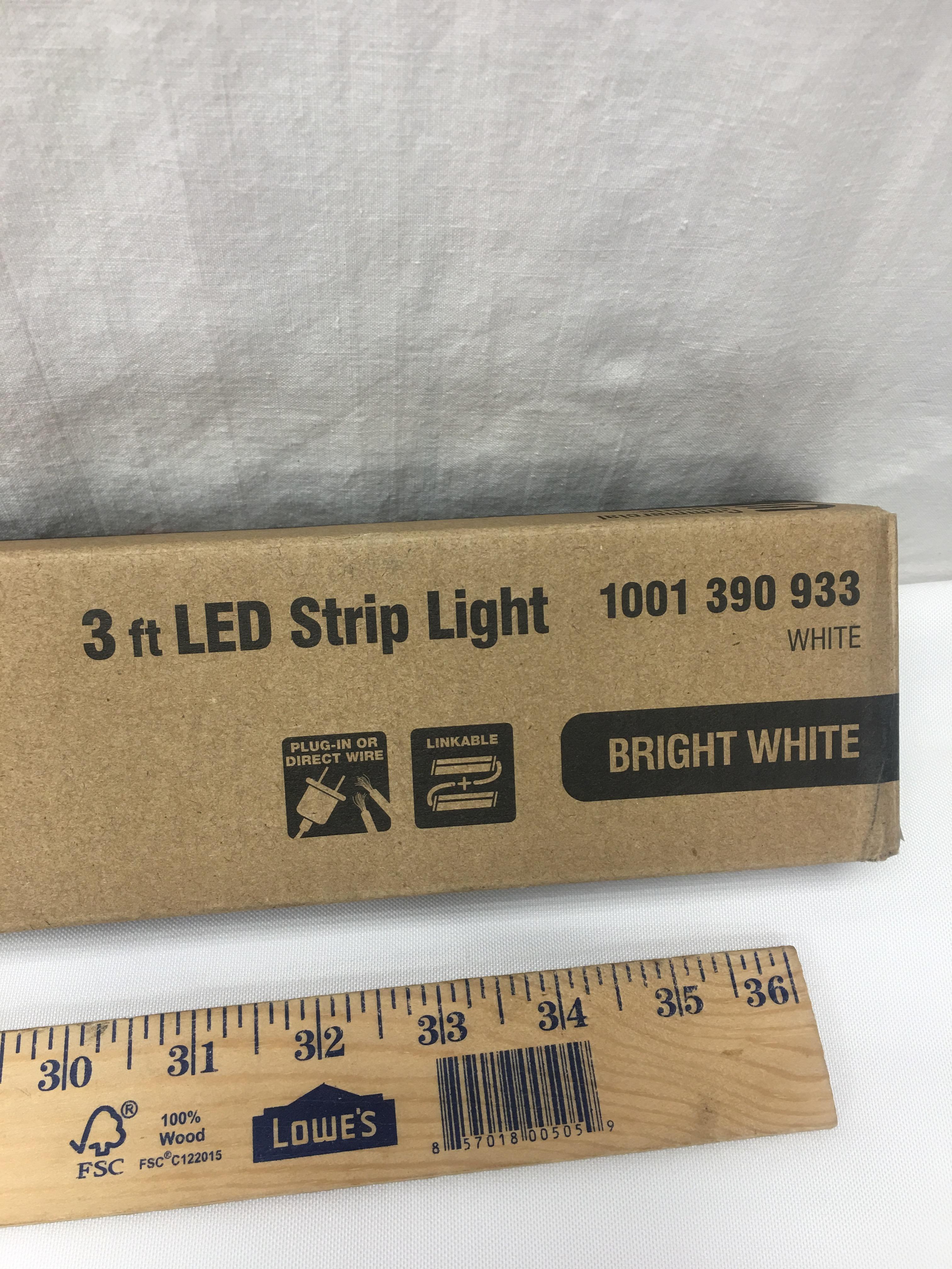Commercial Electric 3 Foot LED Strip Light/Direct Wire or Plug In