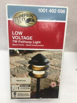 Hampton Bay Low Voltage 7W Pathway Light