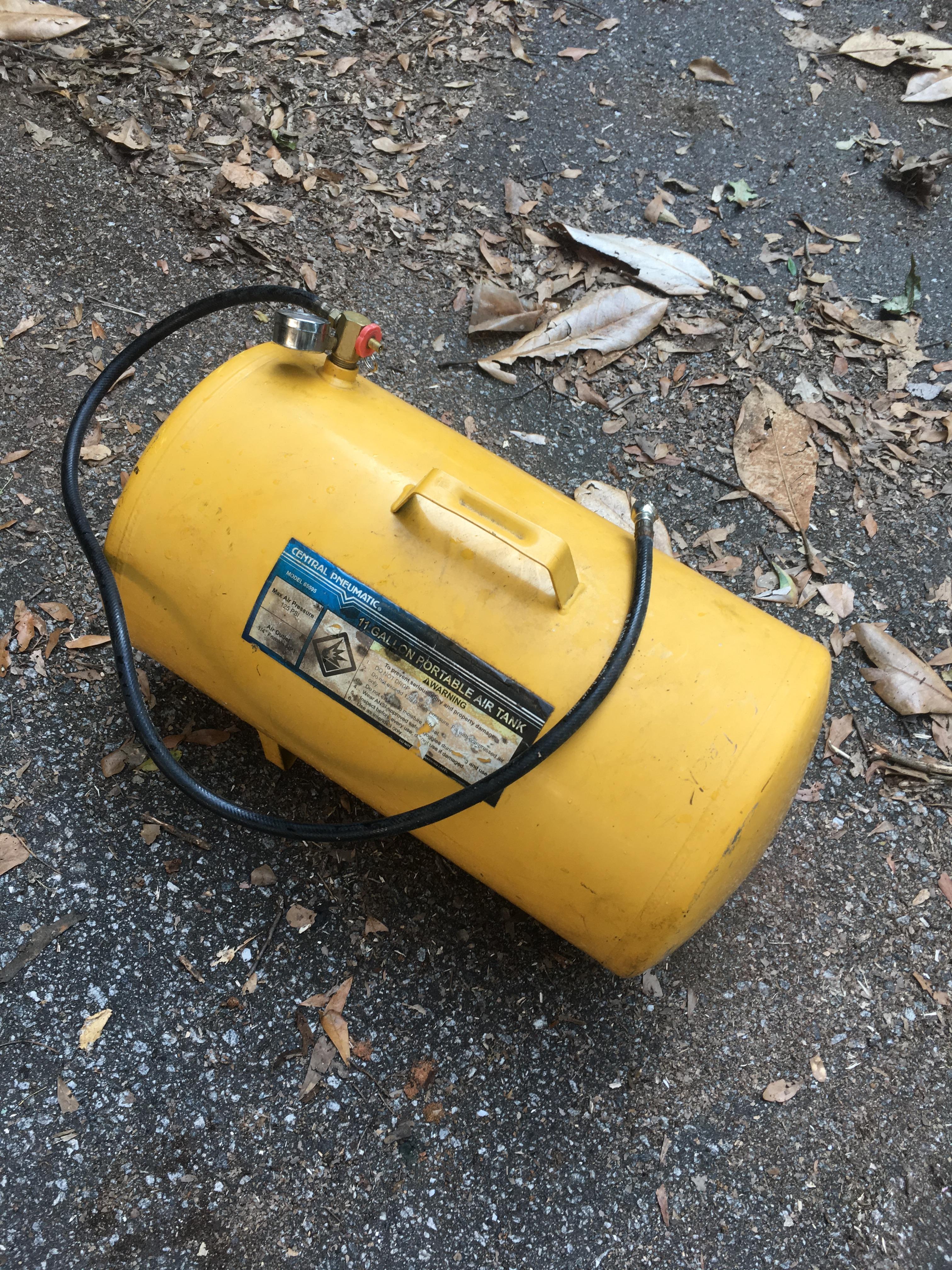 Central Pneumatics 11 Gallon Portable Air Tank (Local Pick Up Only)