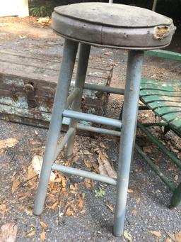 Box Lot/Chair, Stool, Old Wooden Foot Locker (Local Pick Up Only)