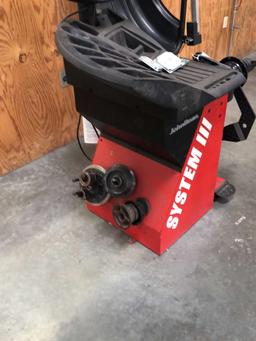 John Bean System III 208 Volt Computerized Wheel Balancer