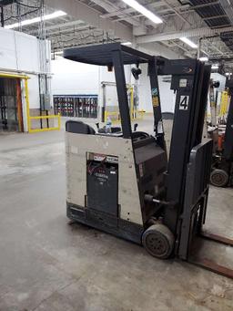 Crown RC3000 Series 36 Volt Counterbalanced Forklift