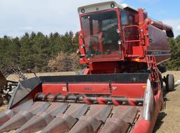 IH 1460 Combine