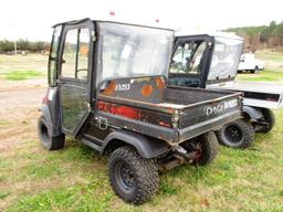 CLUB CAR XRT 1550 4WD, S/N RY1039132725, KUBOTA DIESEL ENG, MANUAL DUMP BED, ECAB, HEAT, 1670 MTR HR