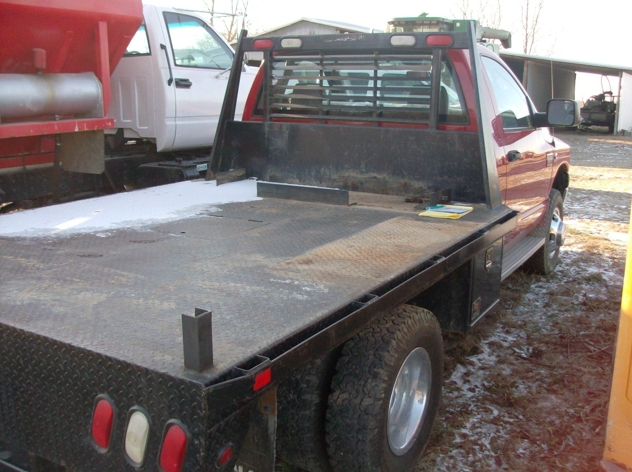 2007 DODGE 3500 RAM HEAVY DUTY 4WD FLATBED, VIN 3D6WH46A37G817201, 6.7L CUMMINS ENG, TURBO DIESEL EN