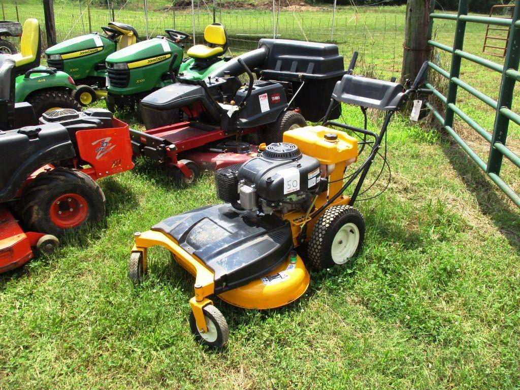 CUB CADET LAWN MOWER, S/N 1B134K60028, 32'' DECK