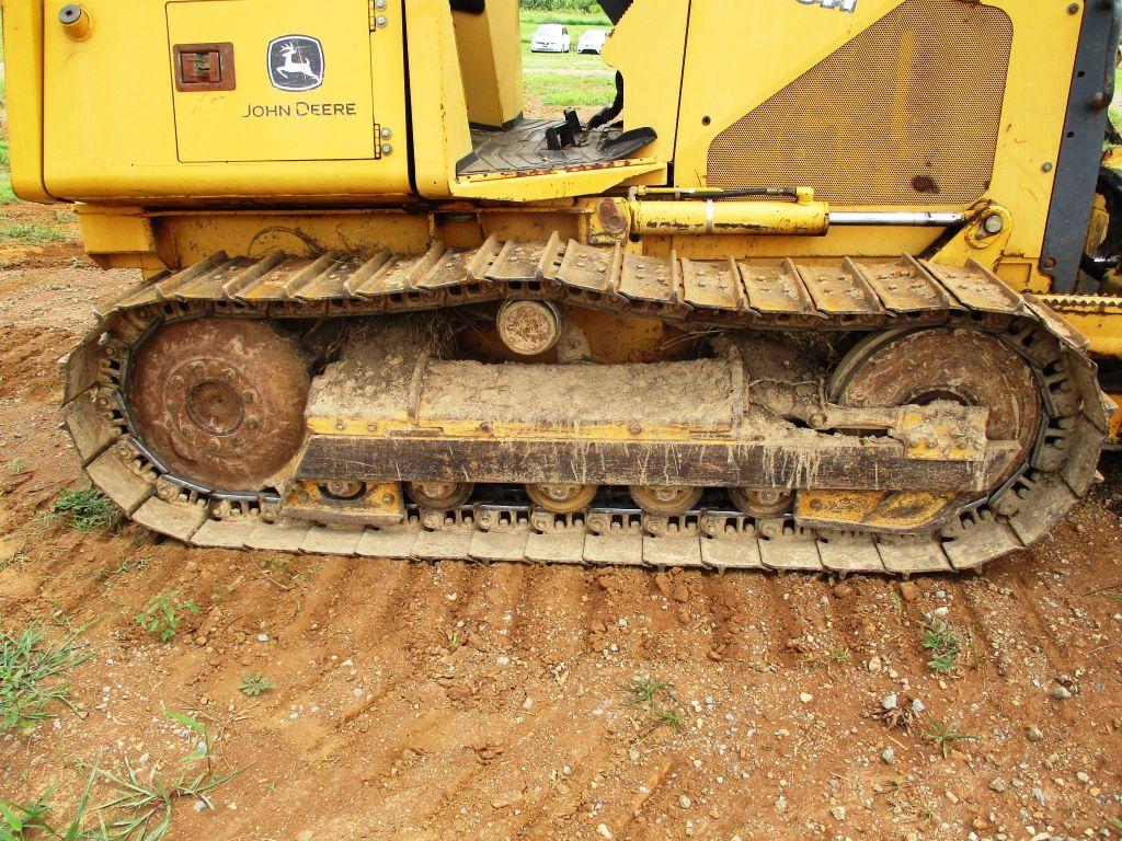 JOHN DEERE 450H CRAWLER TRACTOR, S/N N/A, SBG, 8' 6WB, OROPS