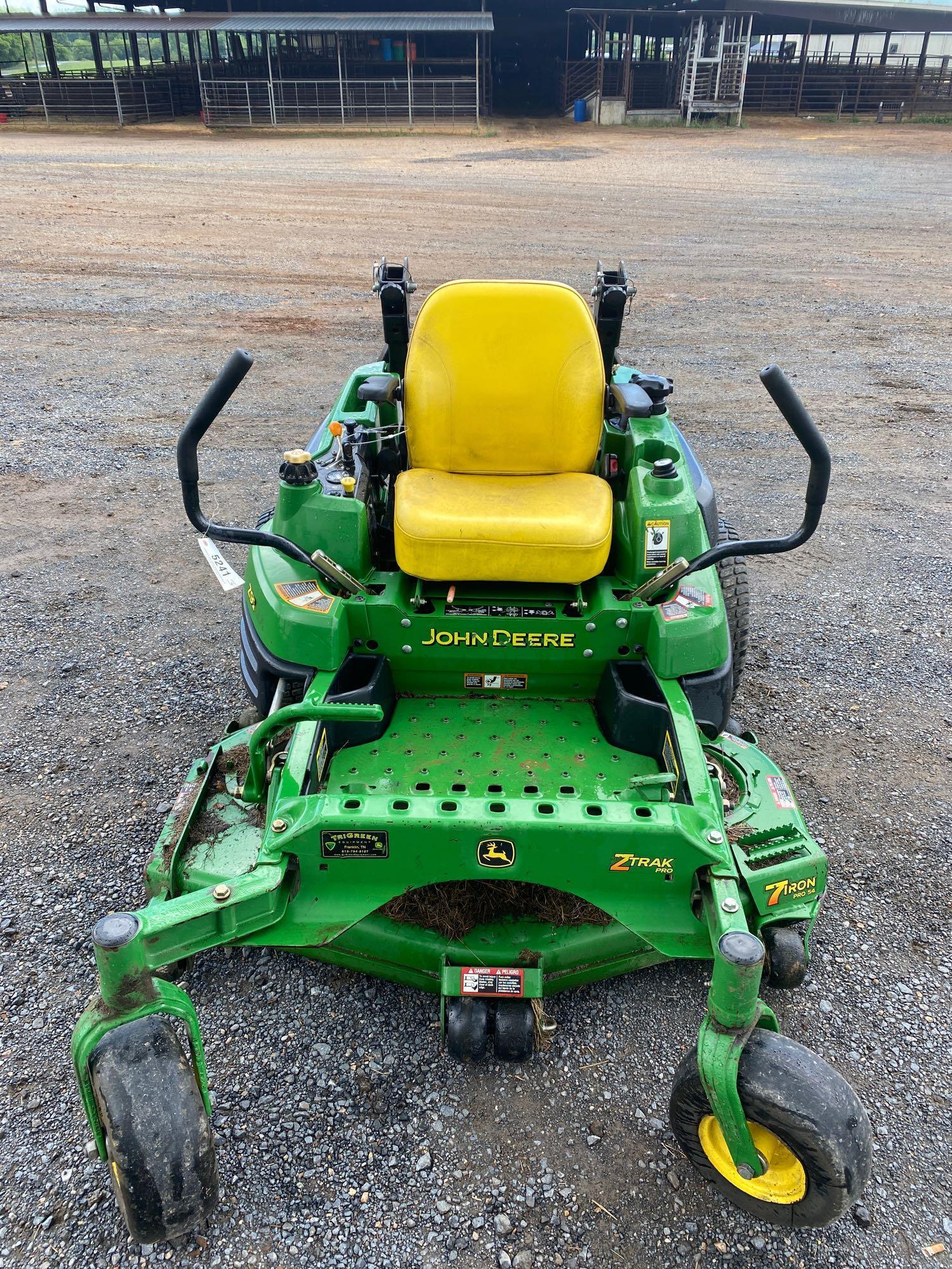 JOHN DEERE Z920A ZERO TURN MOWER