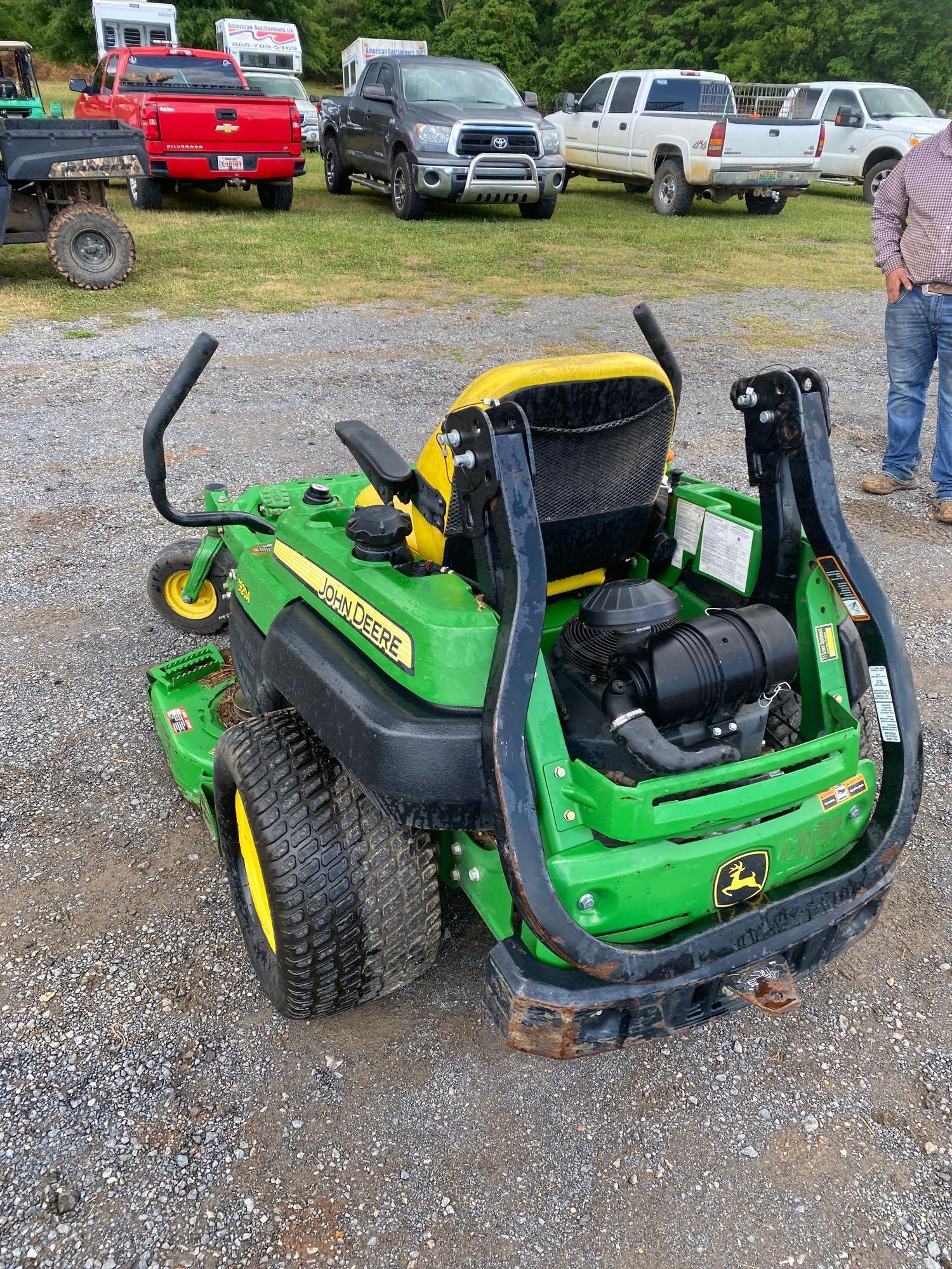 JOHN DEERE Z920A ZERO TURN MOWER