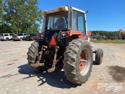 INTERNATIONAL 1086 TRACTOR