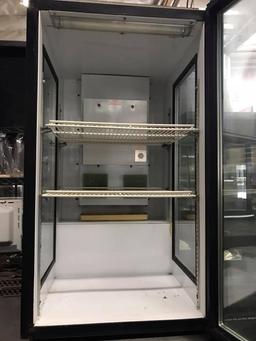 SINGLE GLASS DOOR COUNTER TOP MERCHANDISER REFRIGERATOR