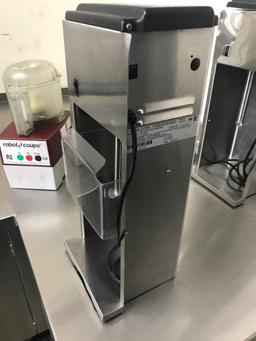 Vitamix Frozen Dessert Machine/Drink Mixer