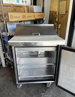 True 27" Sandwhich Prep Table