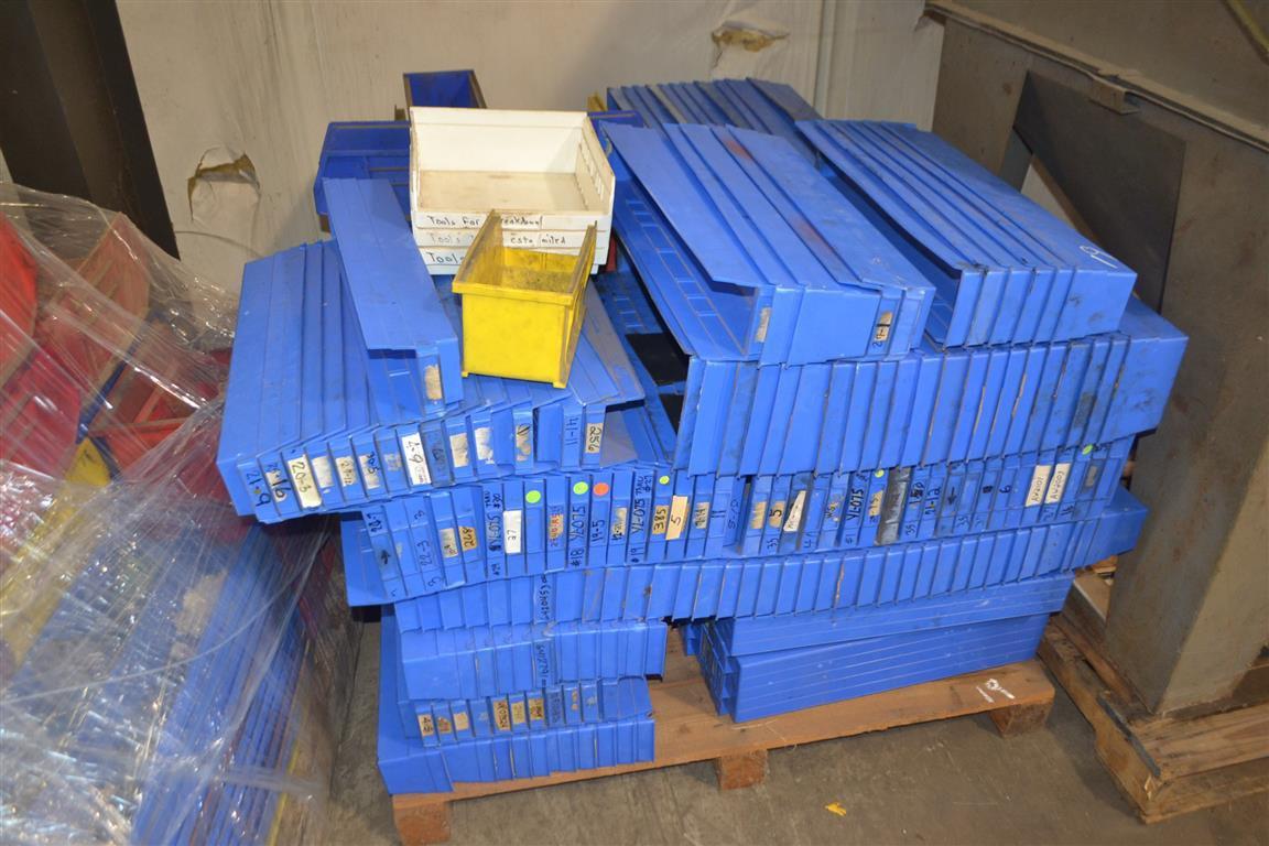 PALLET OF STORAGE BINS