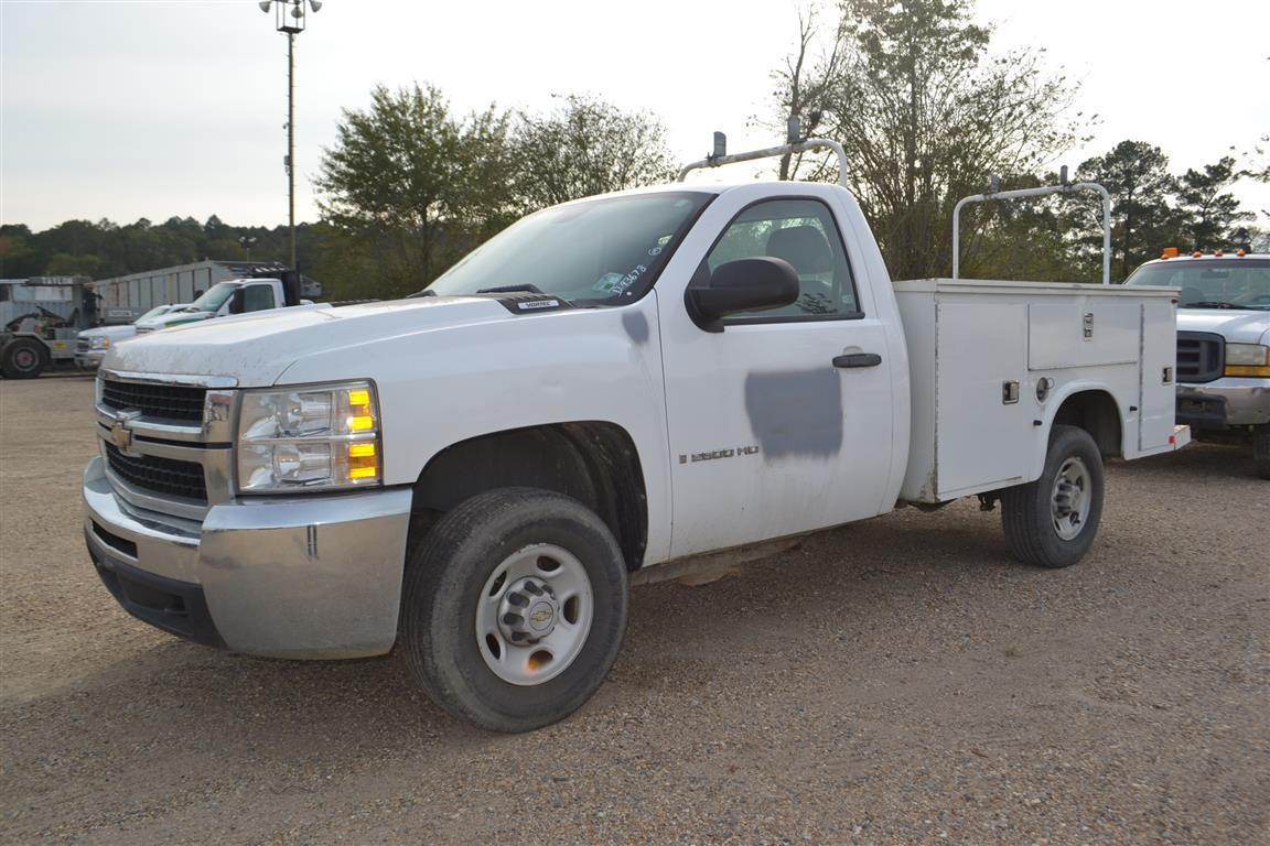 CHEVROLET 2500HD Knapheide Service Bed, Vortec Gas Engine, Automatic Transmission, Single Axle  ~ Y