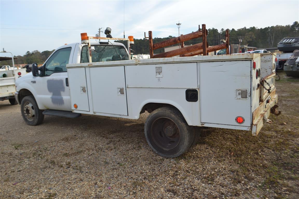 FORD F550 Stahl Service Bed, Headache Rack, Powerstroke Diesel Engine, Standard 5 Speed Transmission