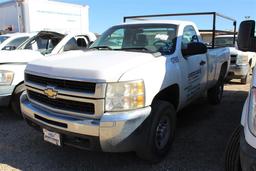 CHEVROLET 2500HD Standard Cab, LWB, Vortec Gas Engine, Auto Transmission, Bed Rack, FLOOD DAMAGED  ~