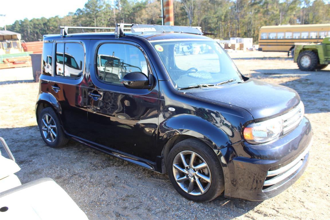 NISSAN CUBE SALVAGE, 4 Door, Gas Engine, Automatic Transmission, Single Axle, Bad Transmission, Runs