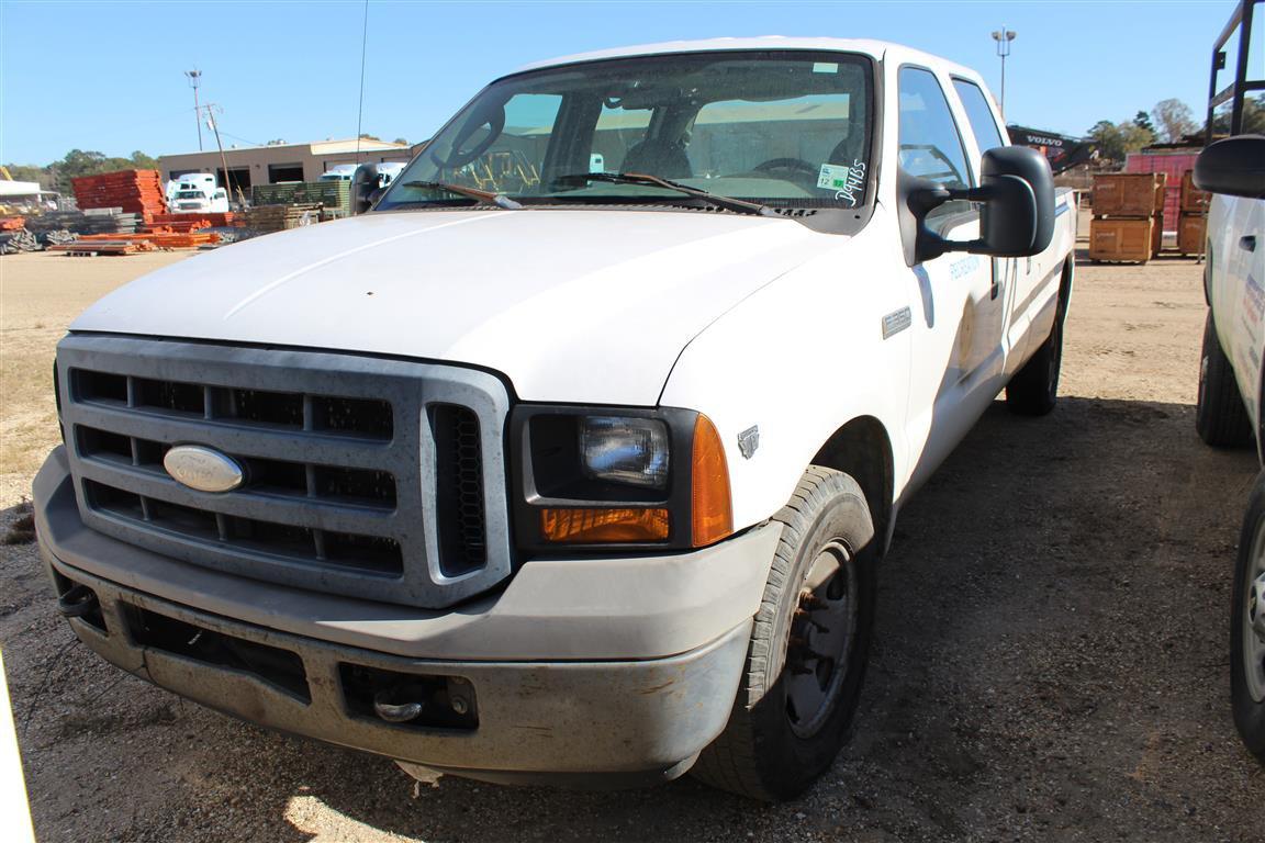 FORD F350 SALVAGE, Automatic Transmission, V10 Triton, Automatic Transmission, Single Axle, 4 Door