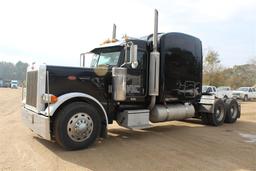 PETERBILT 379 C-15 Caterpillar Diesel Engine, 18 Speed Transmission, Tandem Axles, Air Slide 5th Whe