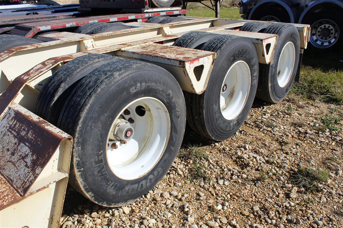 TRAIL KING 55 Ton RGN Series 48' Lowboy 48' Lowboy Trailer, Air Ride Suspension, Air Brake, Steel Fr