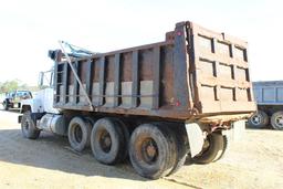 MACK RD688S 20 Yard Dump Bed, Air Lift 3rd Axle, Camelback Suspension, Diesel Engine, 9 Speed Transm