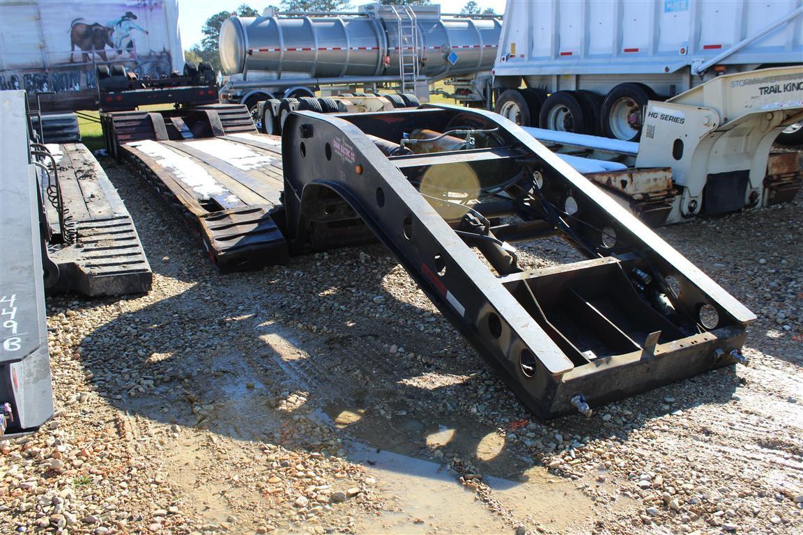 FONTAINE 53' Lowboy Trailer 26' Loadwell, Tri Axles, Pin on  ~ Y