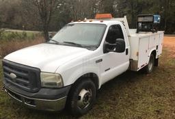 FORD F350 Utility Service Body w/ Air Compressor, Welding Machine w/ Hose & Reels w/ Tanks, Diesel E