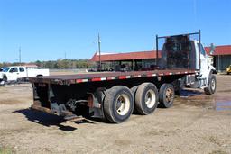 STERLING LT9500 25' Steel Flatbed, Air Lift 3rd Axle, Mercedes Engine, 10 Speed Transmission, Tri Ax