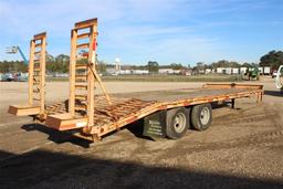 KAUFMAN  25' Flatbed Trailer w/ Dovetail, Ramps, Tandem Axles  ~