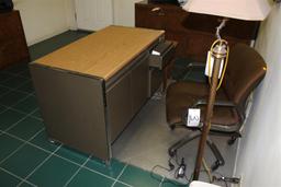 METAL DESK, CHAIR & LAMP