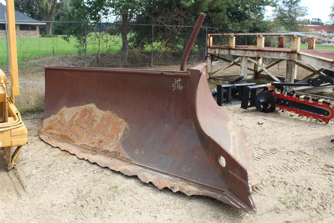 Savannah V Blade Fits D7 or D8 Dozer .