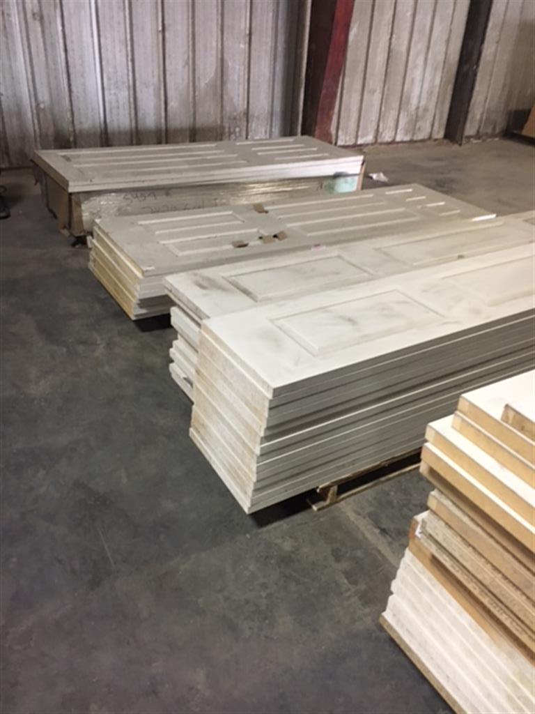 (75) 8'X1 3/8"Slabs Made by Masonite all interior