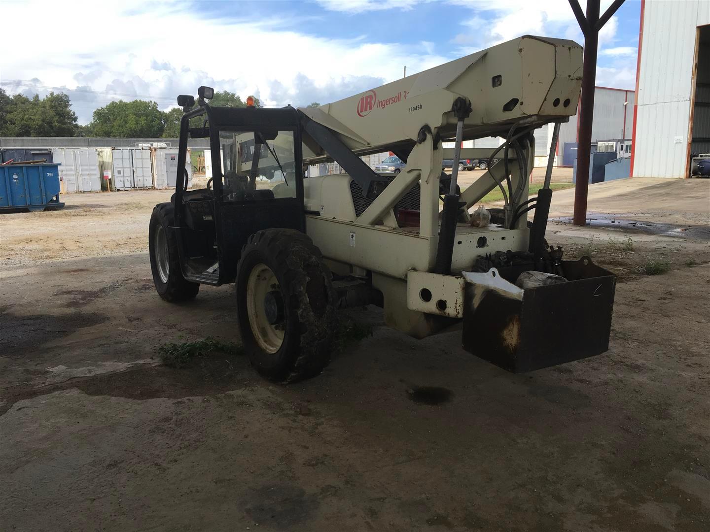 INGERSOLL RAND VR642 REACH FORKLIFT